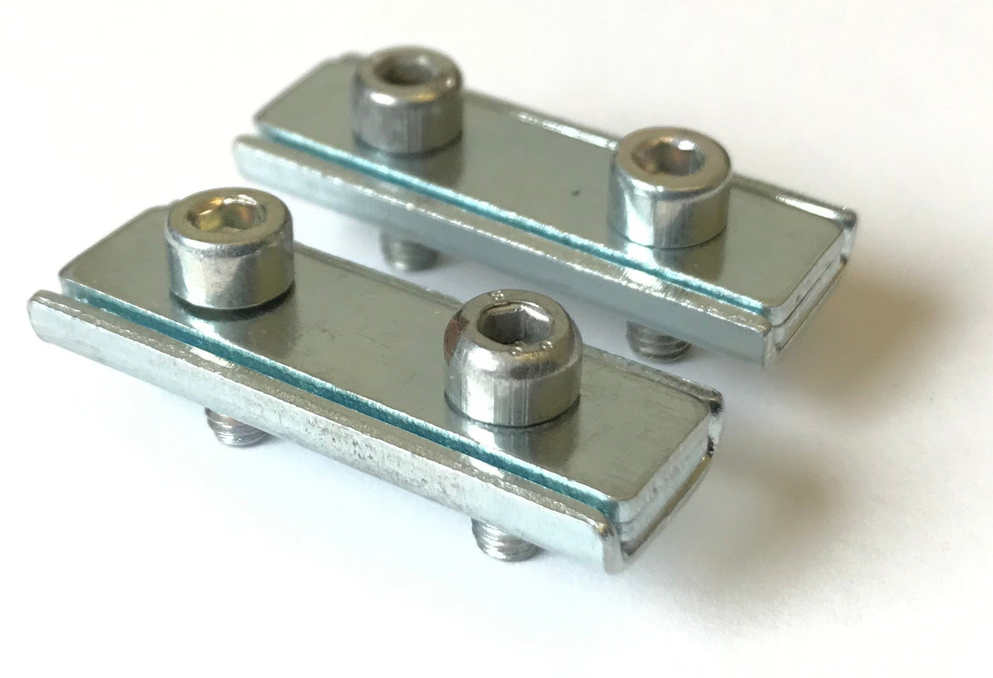 Pair of Double Screw Throttle / Brake Cable Clamps