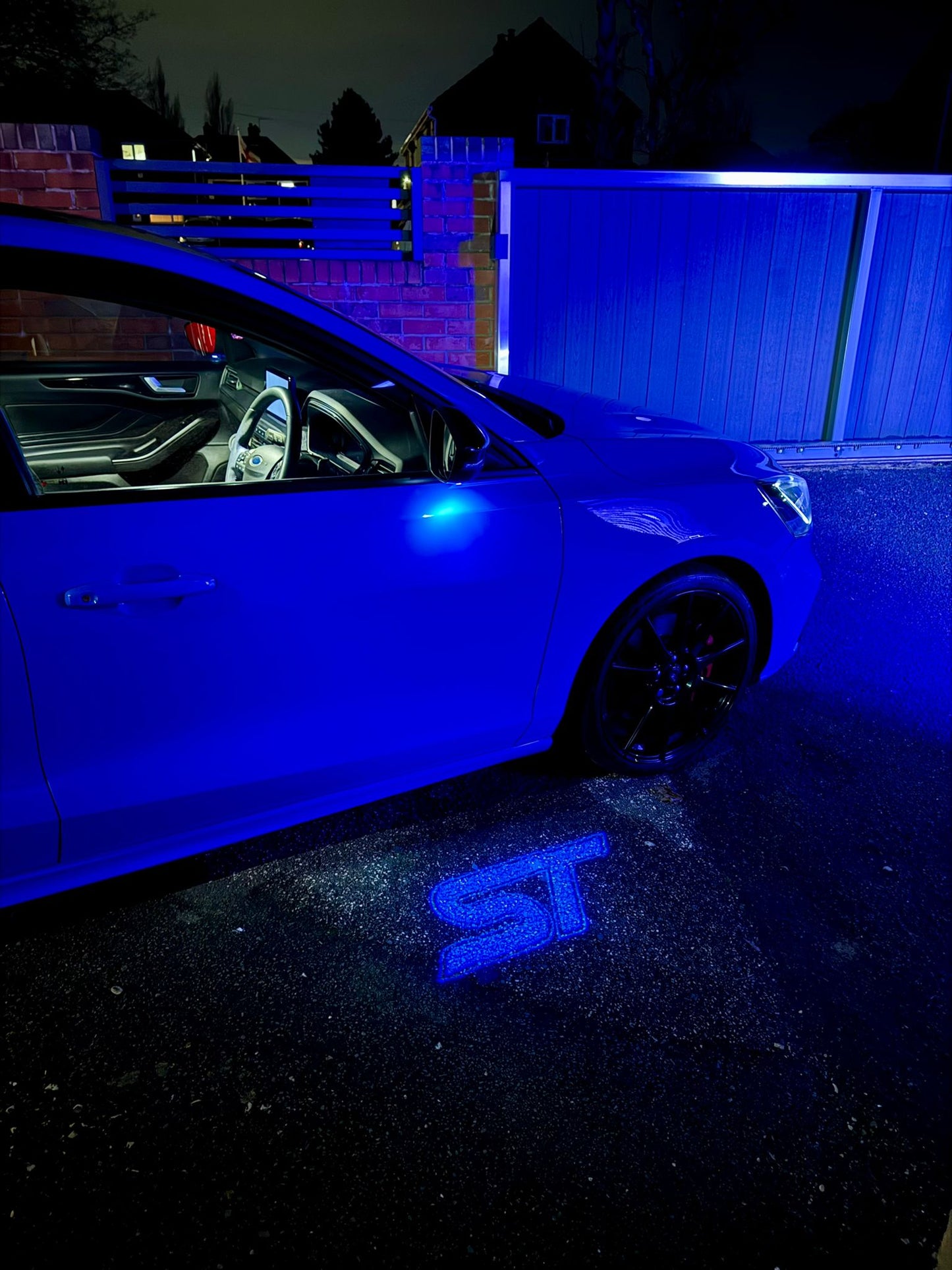 βSTβ Emblem Replacement Puddle Unit - MK4 / MK4.5 Focus ST (Multiple Colours)