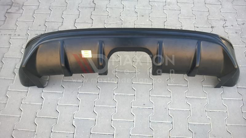 Maxton Design - REAR VALANCE RS2015 LOOK FORD FOCUS MK3 ST (PREFACE)