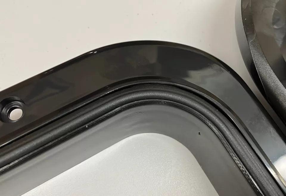 TOP LINE Hatch 315 × 440 mm (Black) ISO12216 | 4Boats