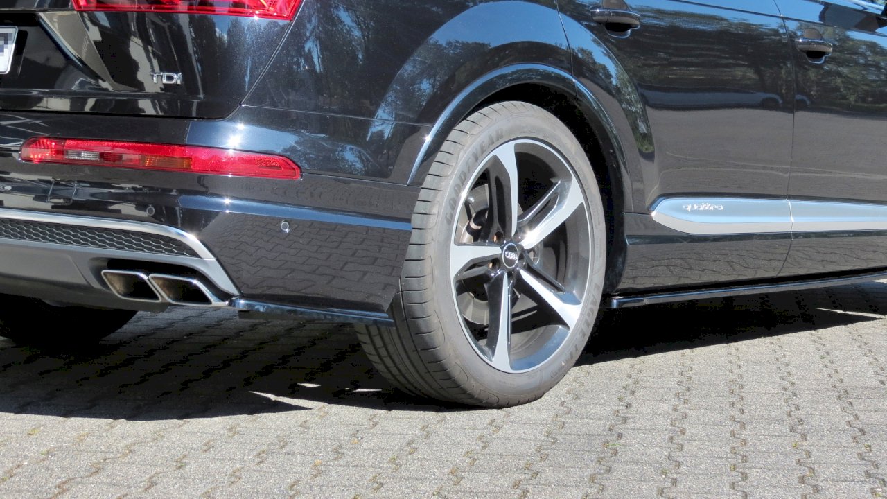 Maxton Design - REAR SIDE SPLITTERS AUDI SQ7/ Q7 S LINE MK2 (2016-2020)