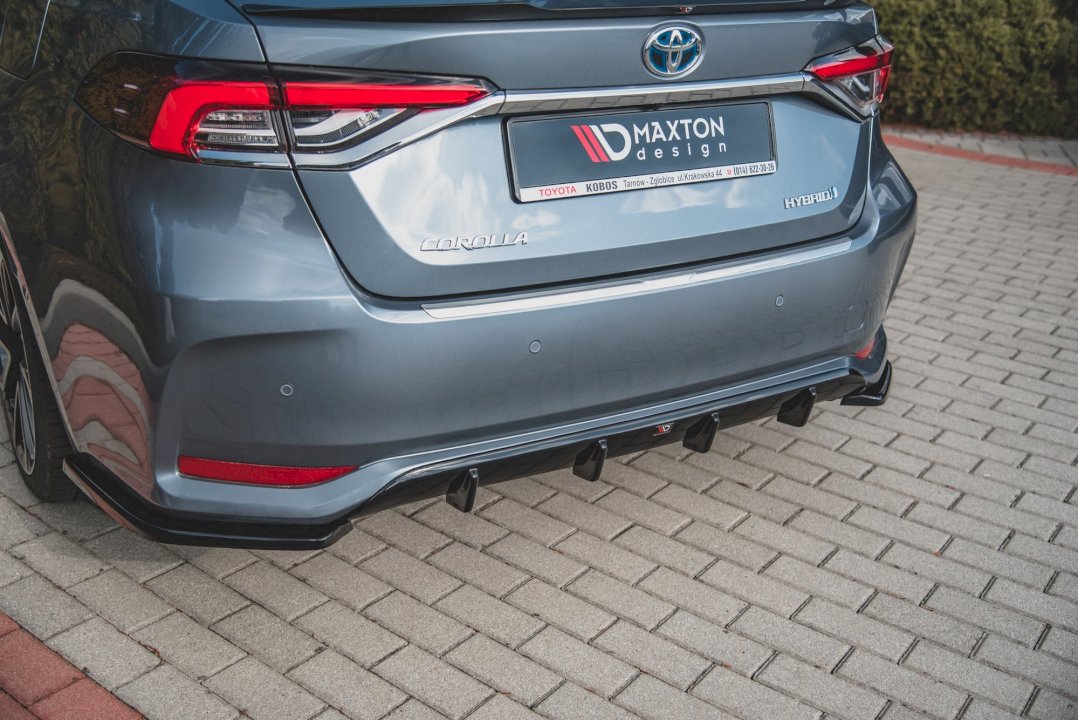 Maxton Design - REAR VALANCE TOYOTA COROLLA MK12 SEDAN (2019-2023)