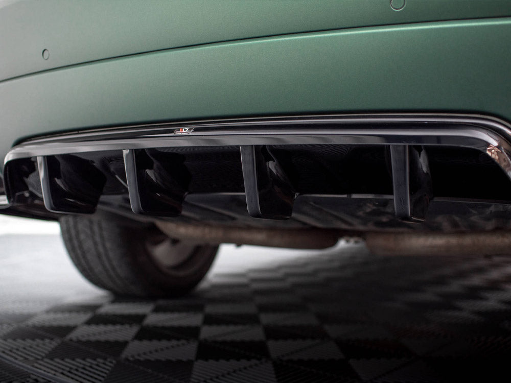 Maxton Design - CENTRAL REAR SPLITTER (VERTICAL BARS) MASERATI LEVANTE MK1