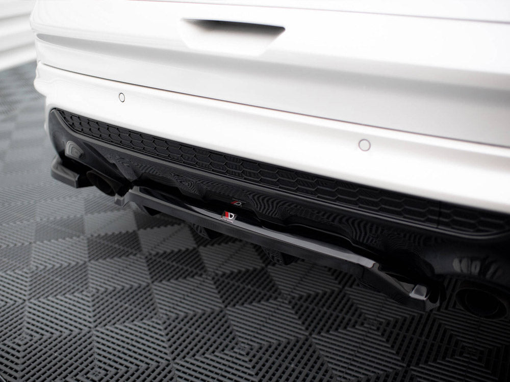 Maxton Design - Central Rear Splitter (Vertical Bars) Ford Kuga ST-Line Mk2