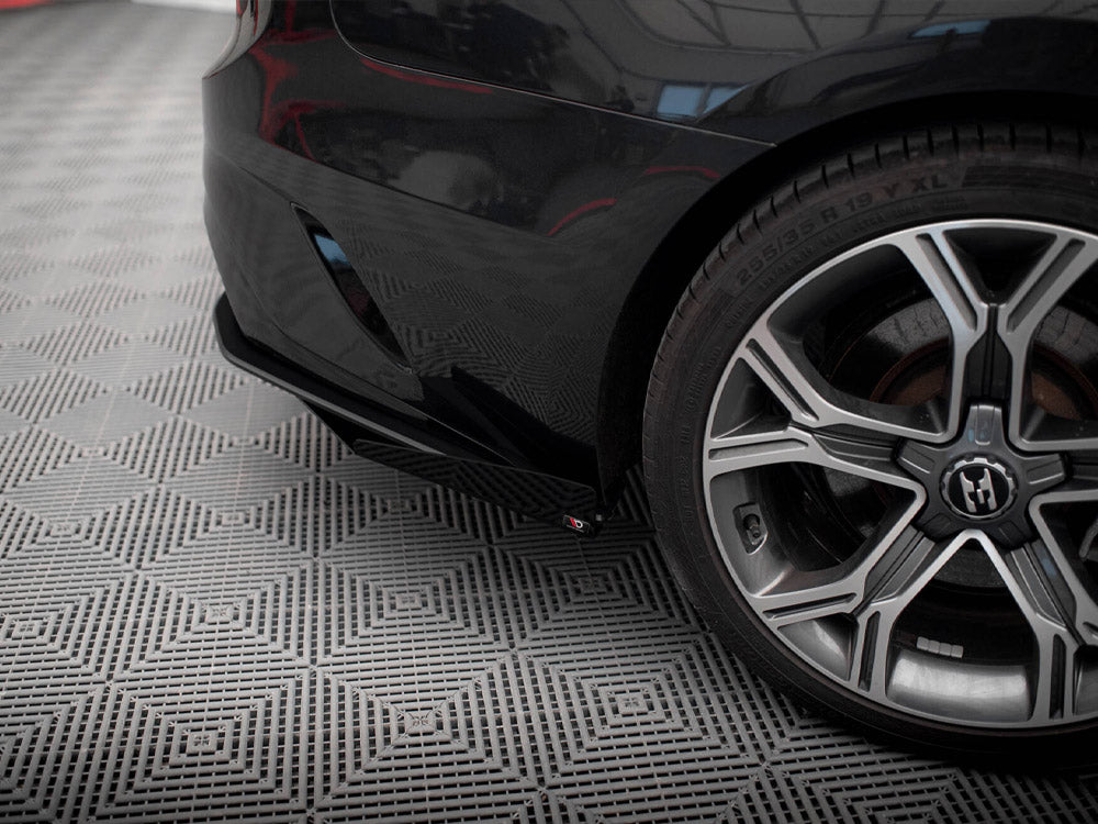 Maxton Design - STREET PRO REAR SIDE SPLITTERS + FLAPS KIA STINGER GT-LINE MK1