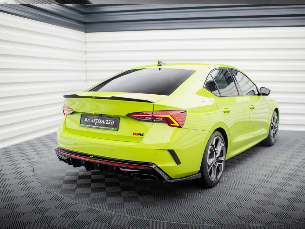 Maxton Design - REAR SIDE SPLITTERS V.4 SKODA OCTAVIA RS MK4