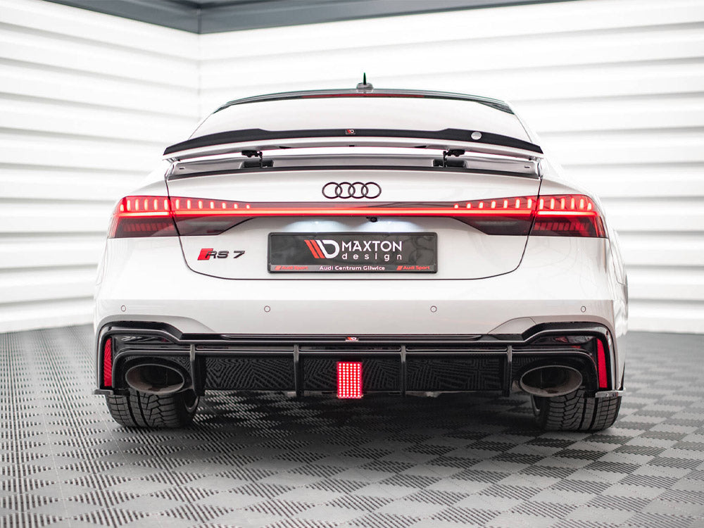 Maxton Design - Rear Valance Audi RS6 C8 / RS7 C8 (Version with towbar)