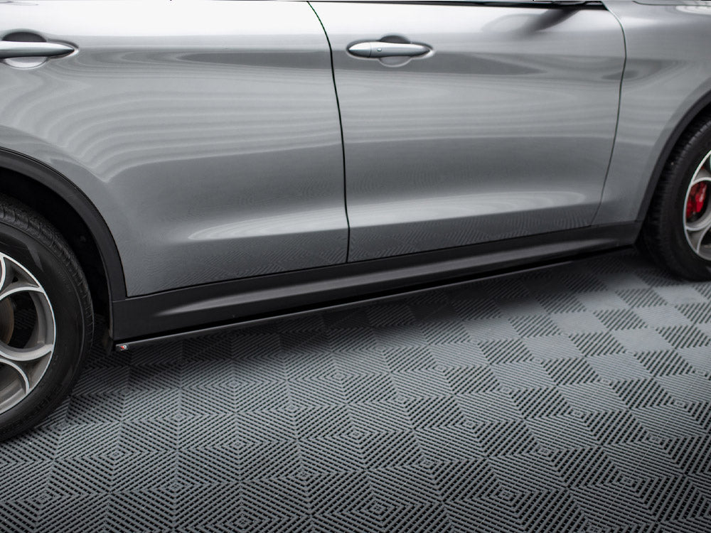 Maxton Design - Aftermarket Side Skirts Diffusers compatible with Alfa Romeo Stelvio Mk1
