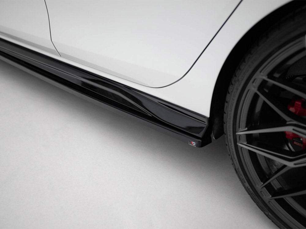 Maxton Design - Side Skirts Diffusers V.4 Volkswagen Golf GTI / GTE / GTI Clubsport / R-Line Mk8