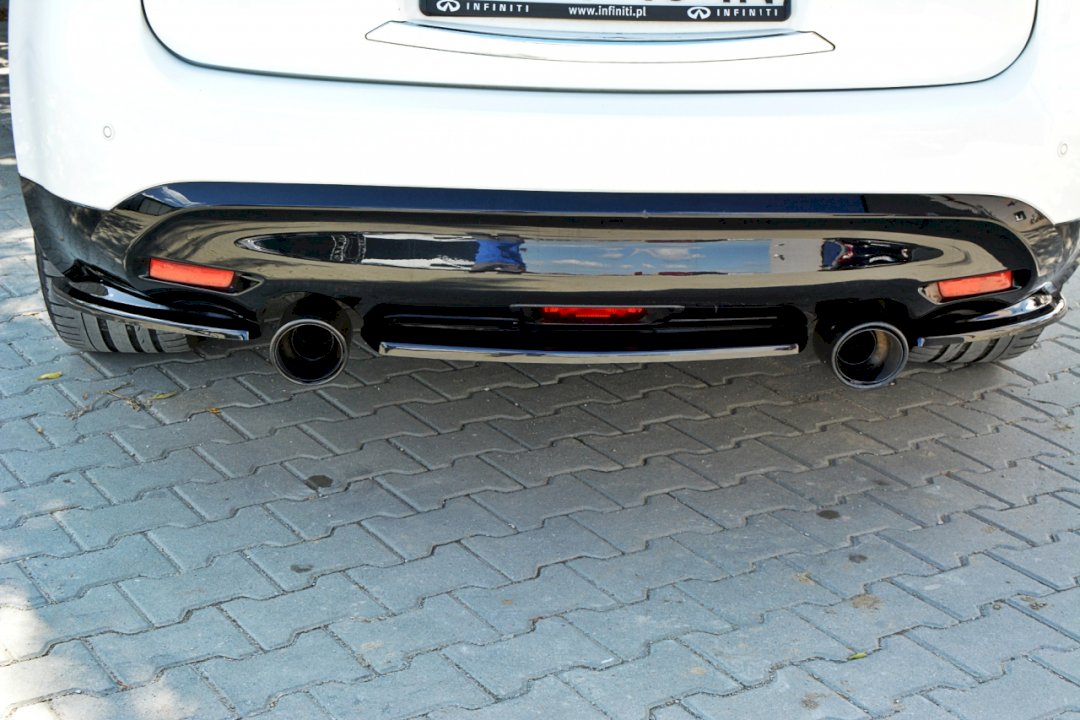 Maxton Design - CENTRAL REAR SPLITTER INFINITI QX70