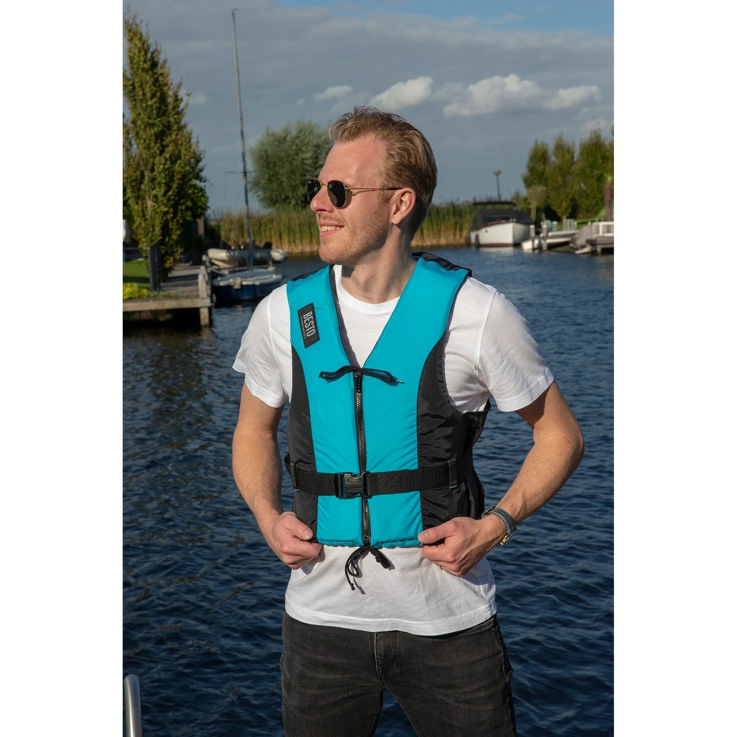 Besto Dinghy Zipper Aqua/Black 50N XS Buoyancy Aid | 4Boats