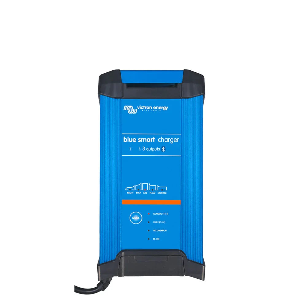 Victron Blue Blue Blue Smart IP22 Charger 12 | 20 | 12V 20A | 4Boats