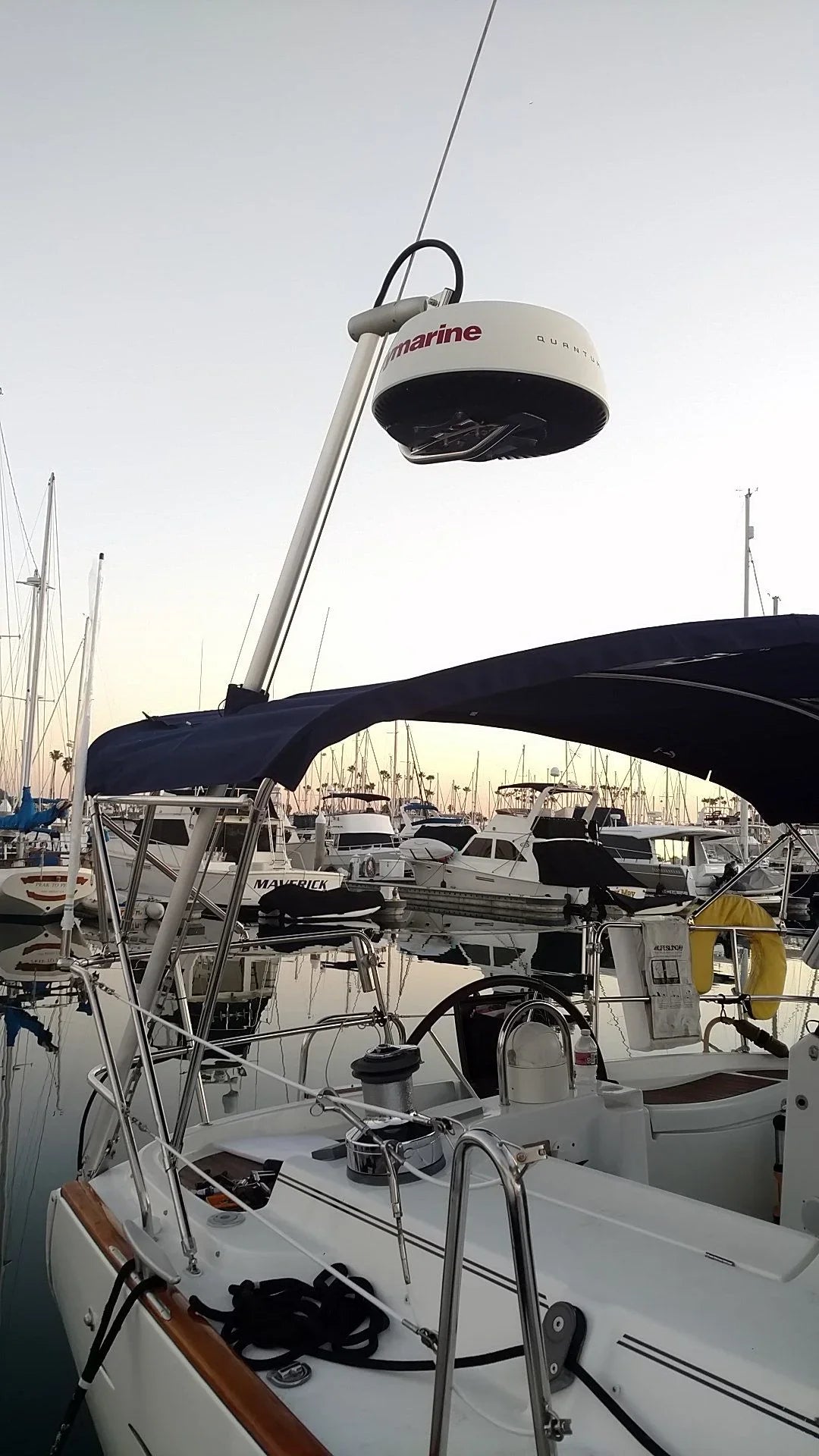 Scanstrut LMB | F1 LMB | F1 LMB | F1 Self | levelling Backsta | 4Boats