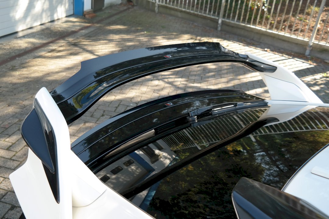 Maxton Design - BOTTOM SPOILER EXTENSION CAP V.3 HONDA CIVIC MK10 TYPE-R (2017-2022)