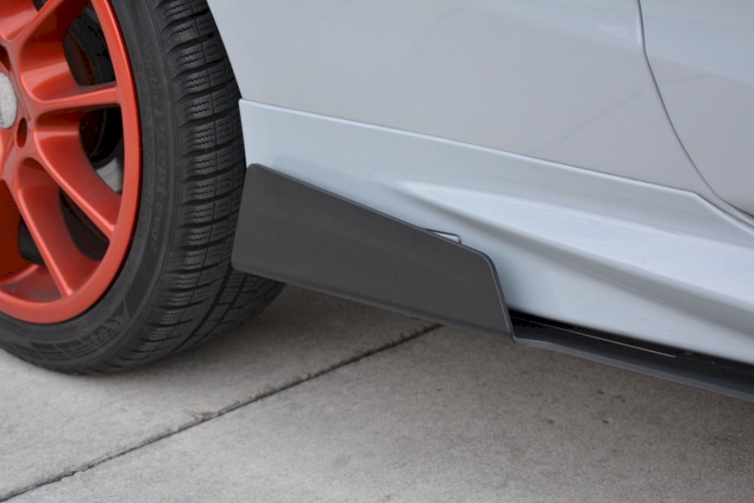 Maxton Design - Racing Side Skirts Splitters Ford Fiesta MK7 ST Facelift (2013-2017)